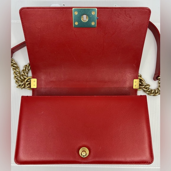 Chanel Boy Red Medium Quilted Leather Flap Bag - Picture 12 of 14